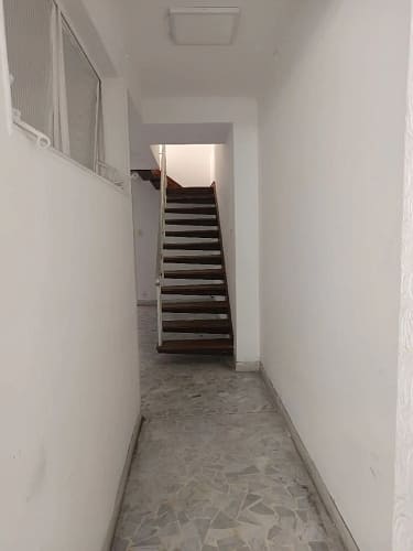 967642773996843