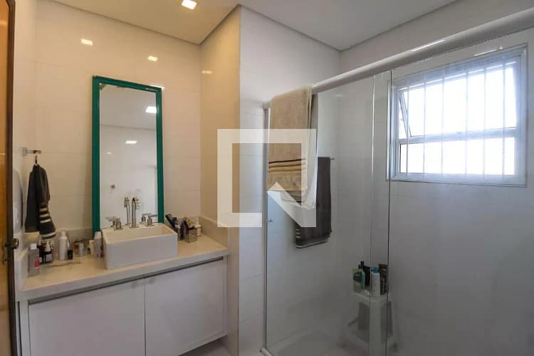 893720606-585.11273322675812quarto15